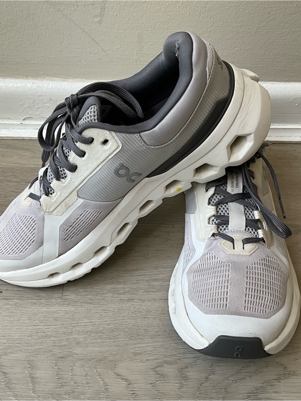 On Running Men's Sneakers - Gray and White, womens size 11